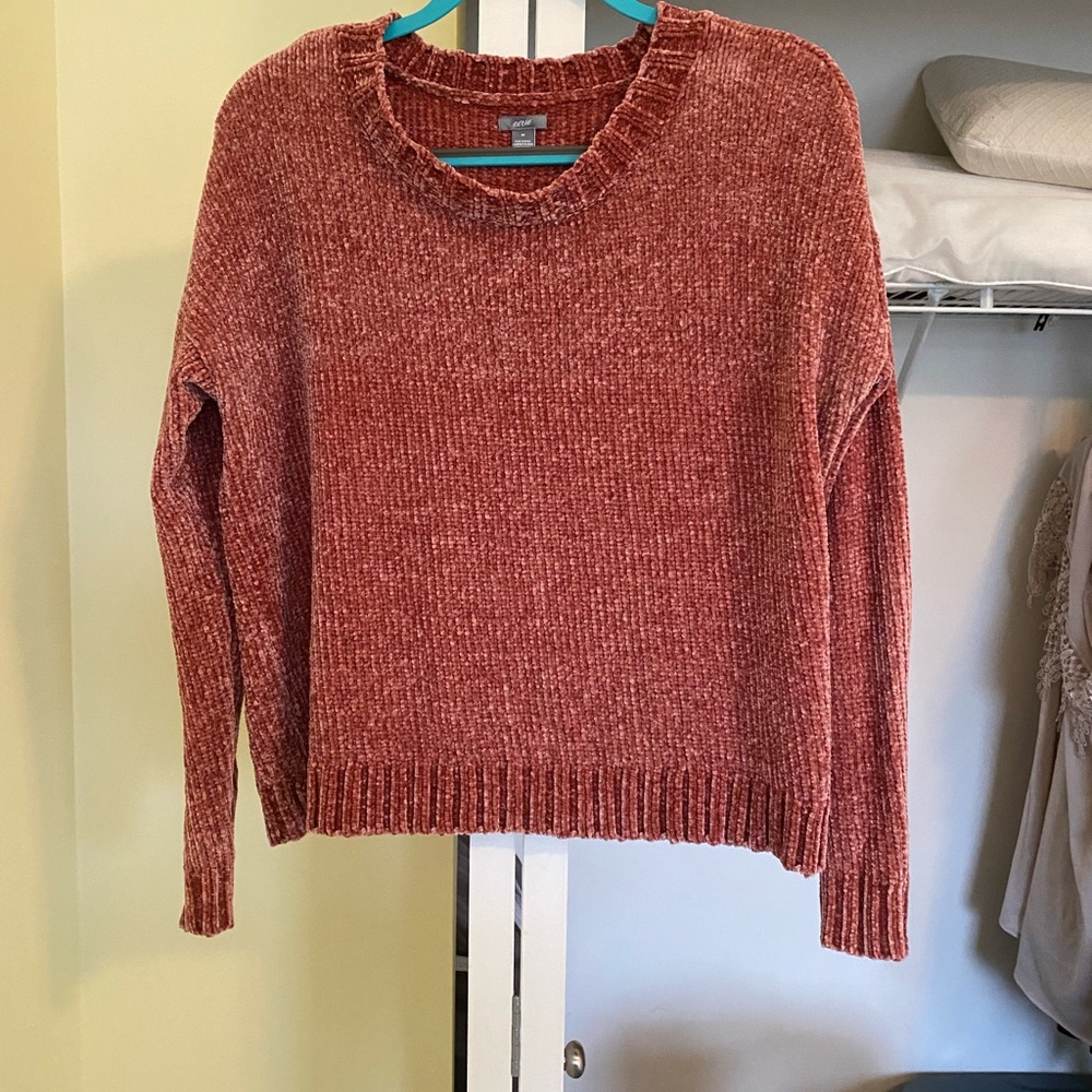 Super soft burnt orange sweater